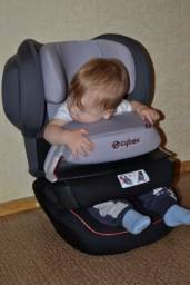 Детская безопасность CYBEX Juno Fix