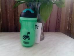Детская посуда Tommee Tippee Термостакан зелёный 12+