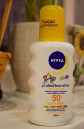 Детский солнцезащитный спрей Nivea Sun Kids 50+