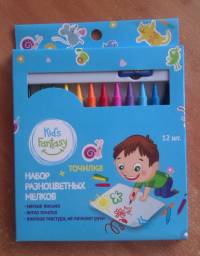 Канцелярские товары Kid's Fantasy Набор разноцветных мелков + точилка