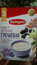 Каша молочная Semper Гречневая с черносливом и яблоком.