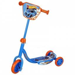 Самокат Hot Wheels лицензионный трехколесный скутер Т57645
