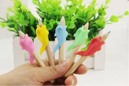 Тренажер Aliexpress 5pcs Learning Partner Children Students Stationery Pencil Holding Practise Device for Correcting Pen Postures Grip Ручка - самоучка